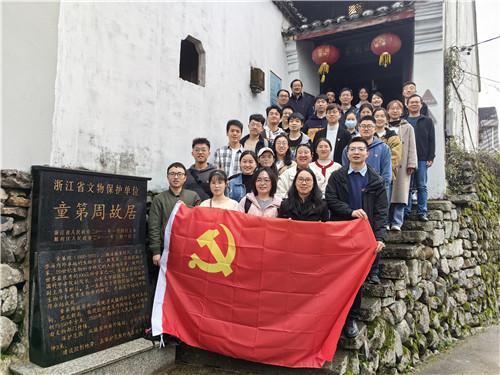 小小说《阴差阳错》