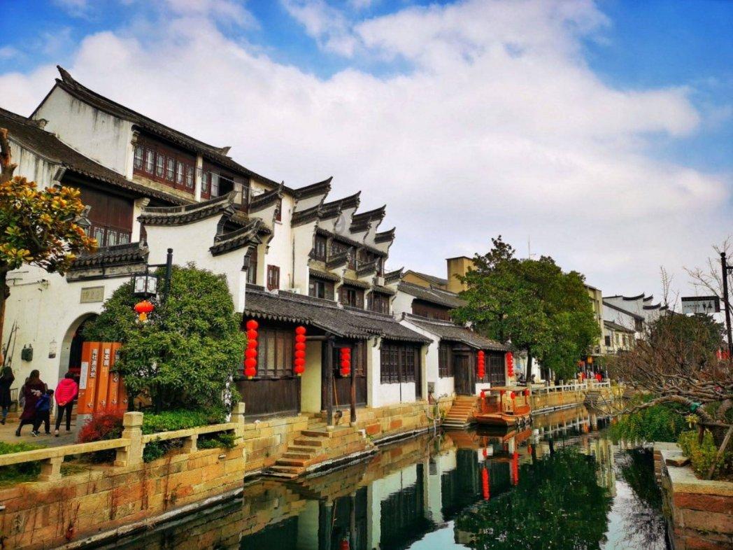 油漆墙面